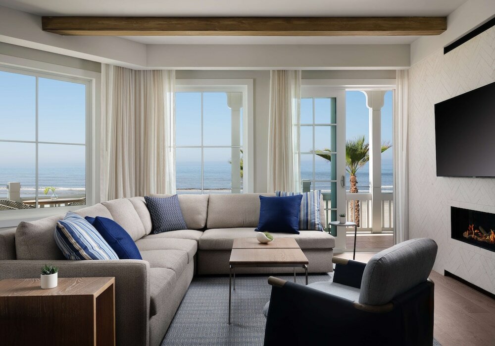 Фото Beach Village at The Del, Curio Collection by Hilton