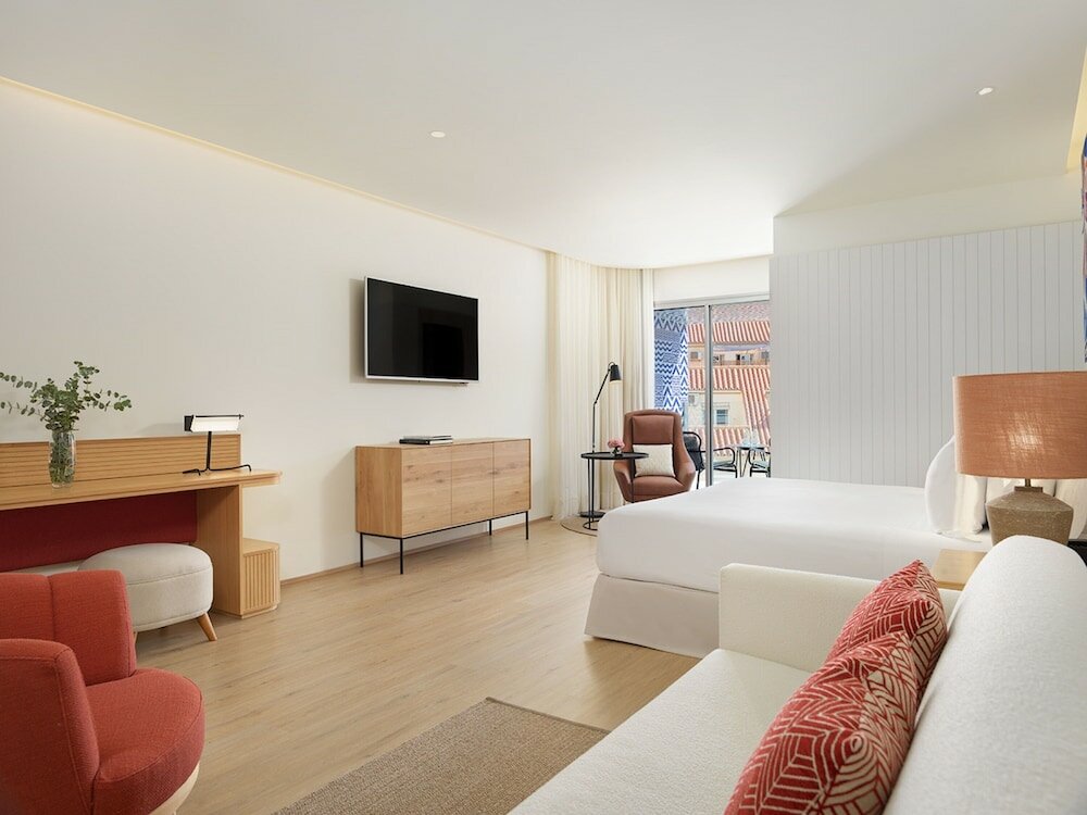 Фото H10 Croma Malaga