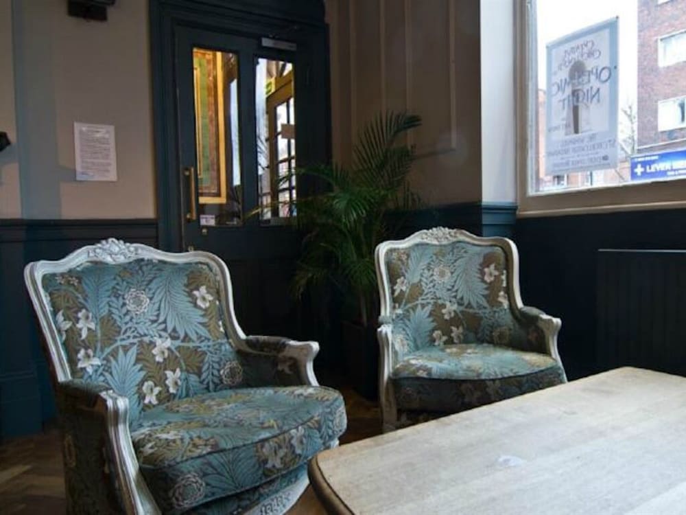 Фото The Windmill