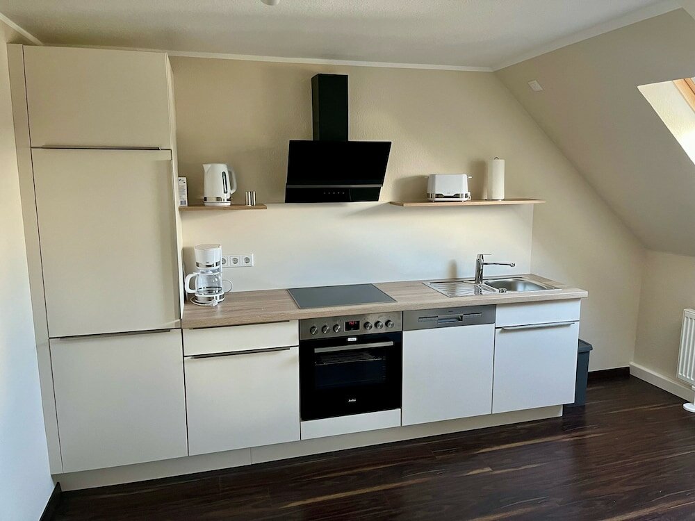 Фото Troll's Brauhaus Hotel