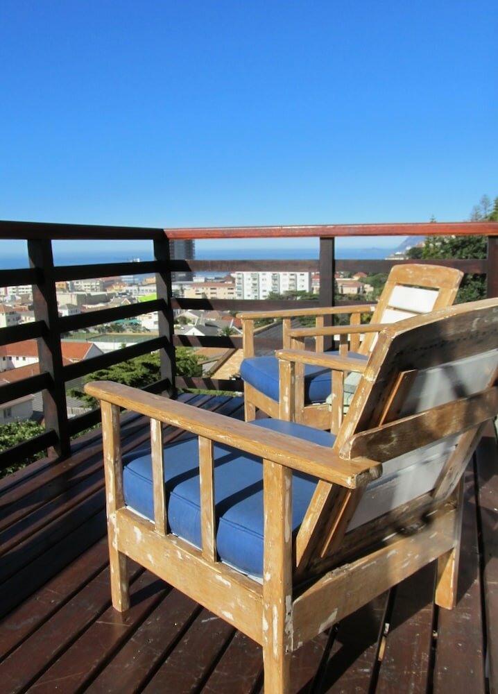 Фото Bluebottle Guest House