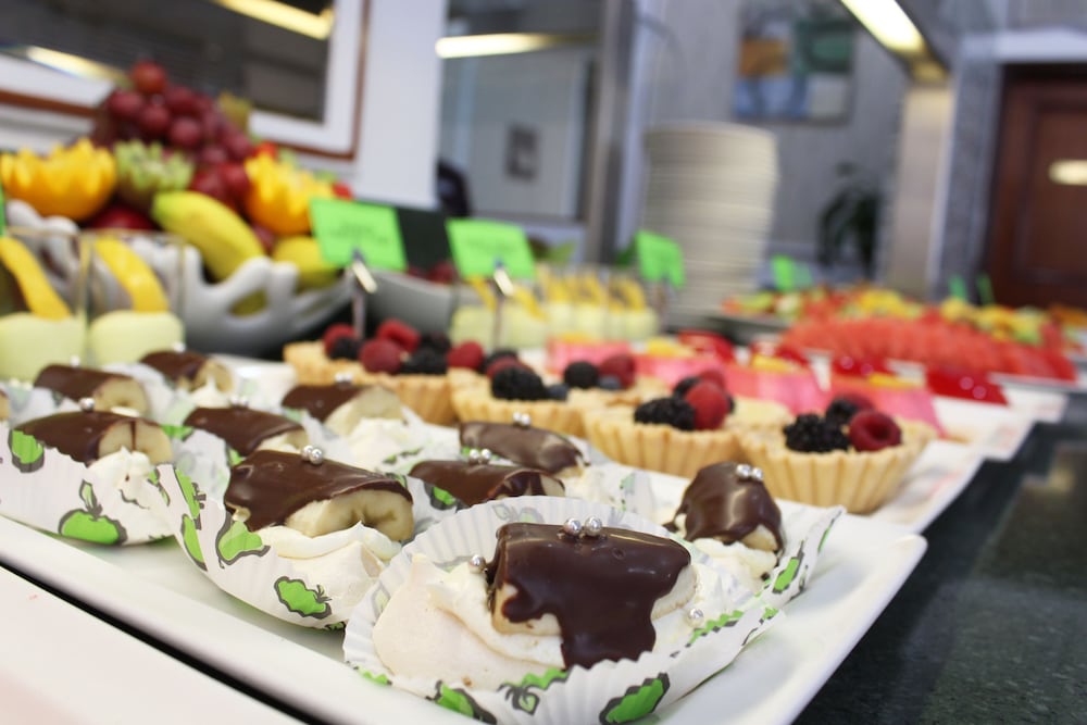 Фото Al Diar Dana Hotel