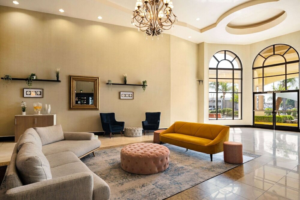 Фото Hotel Marguerite, Trademark Collection by Wyndham