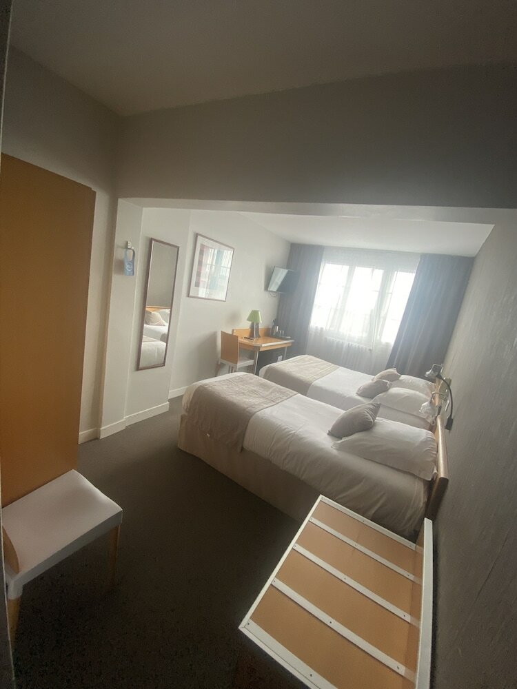 Фото Hotel Des Lices