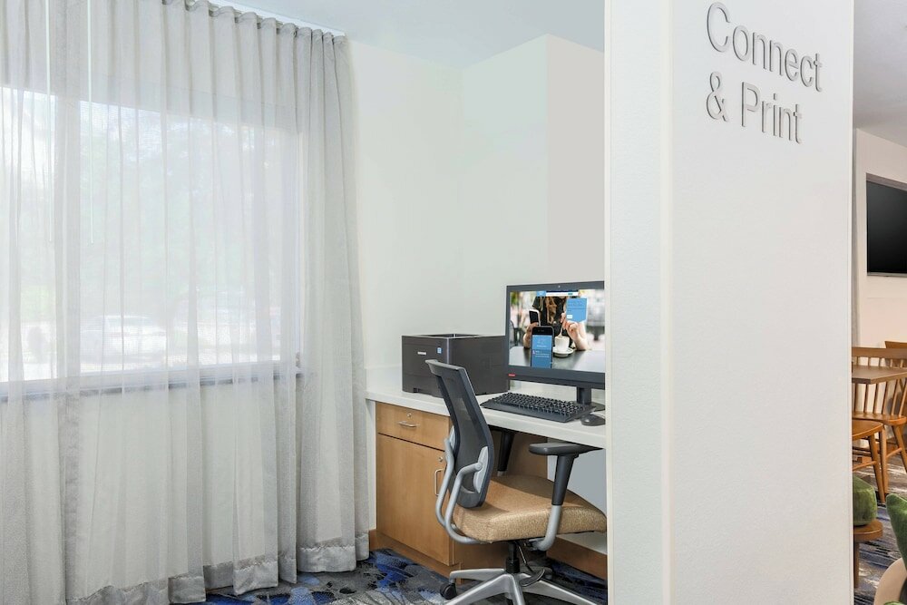 Фото Fairfield Inn & Suites Houston Humble