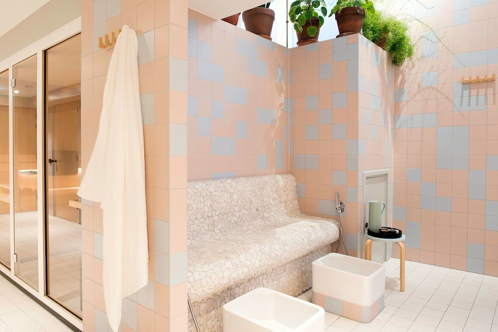 Фото Townhouse Design Hotel & SPA