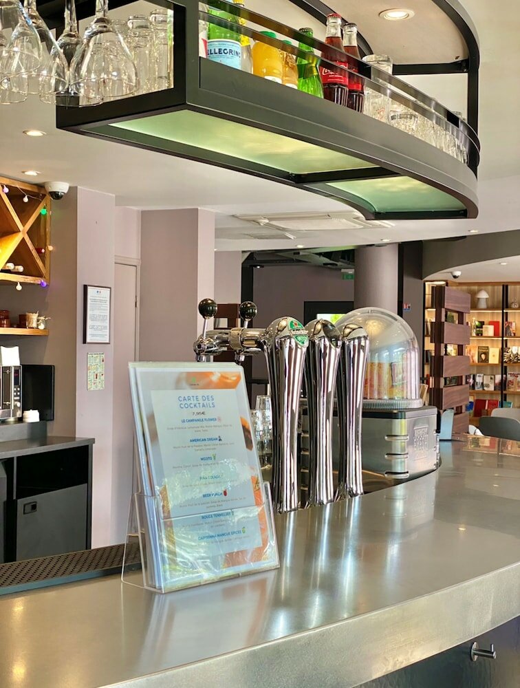 Фото Campanile Le Blanc Mesnil