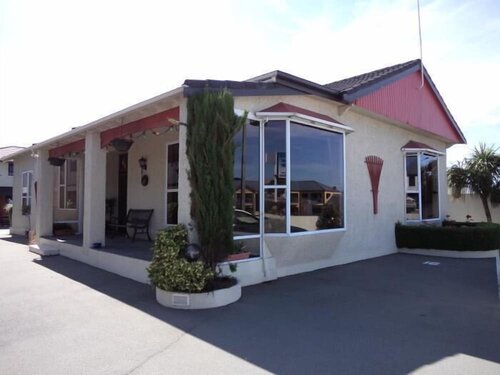 Гостиница Baywatch Motor Lodge в Тимару