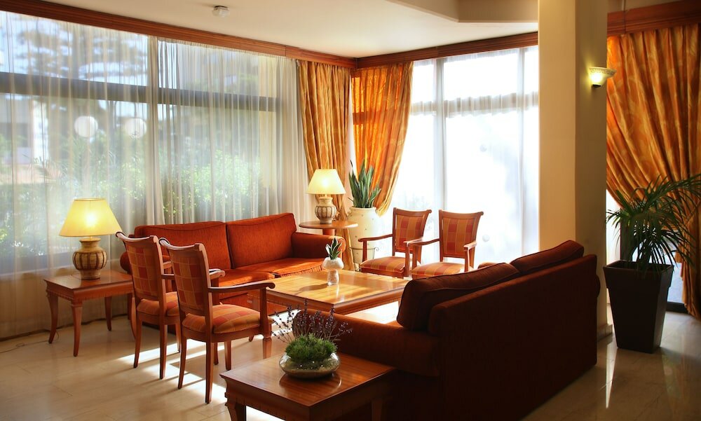 Фото Kapetanios Odysseia Hotel