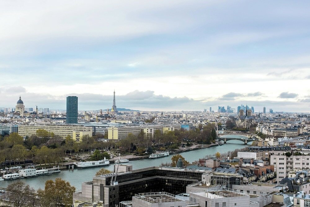 Фото Courtyard by Marriott Paris Gare de Lyon