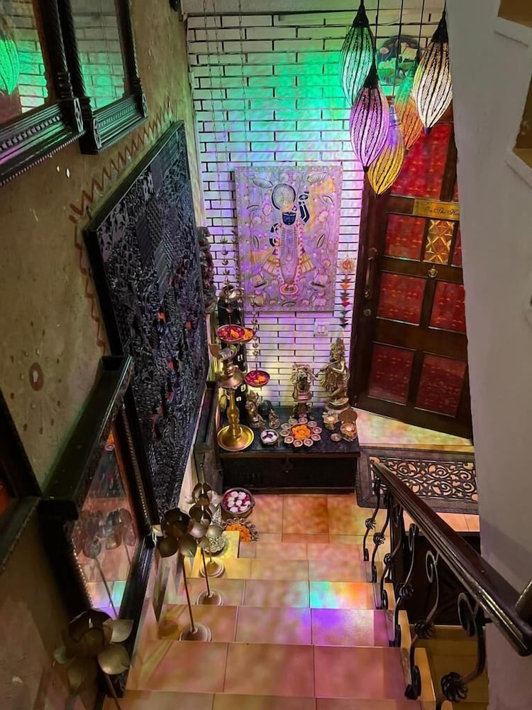 Фото On The House