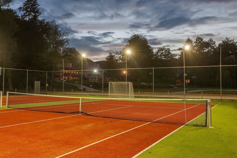 Фото Hotel Pod Lipou