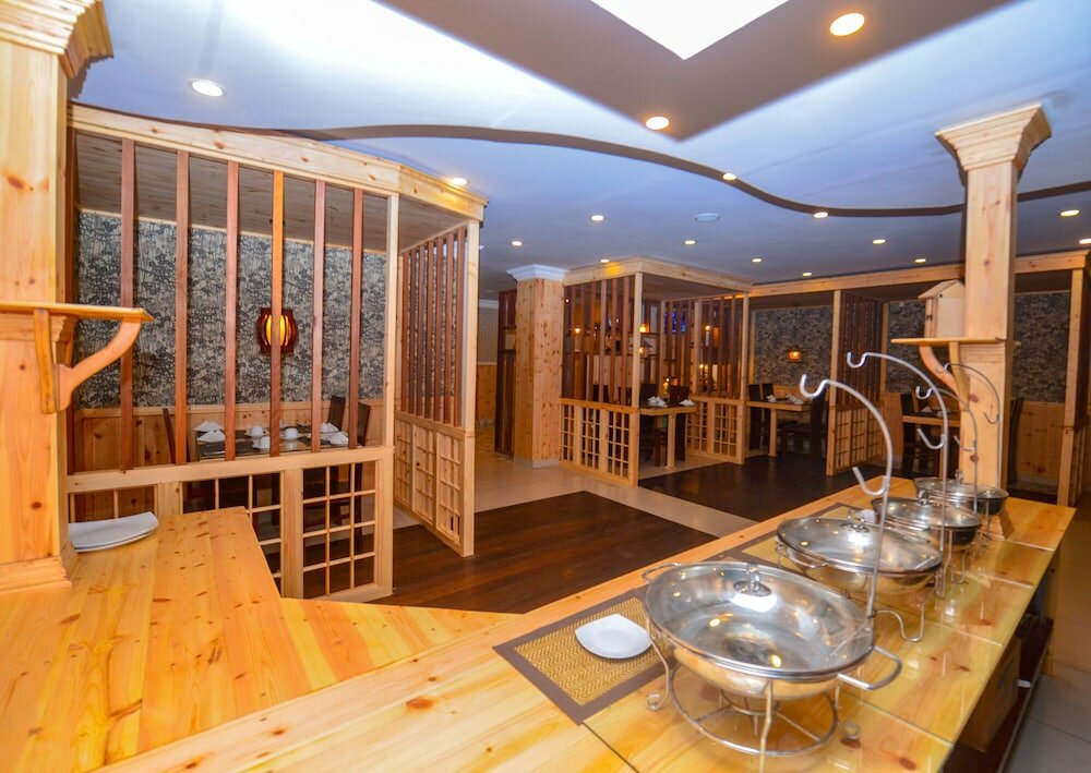 Фото Galaxy Grand Hotel