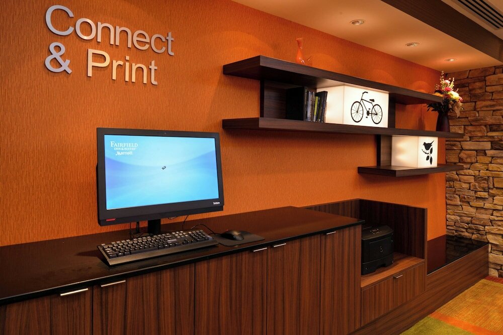 Фото Fairfield by Marriott Inn & Suites Plymouth White Mountains