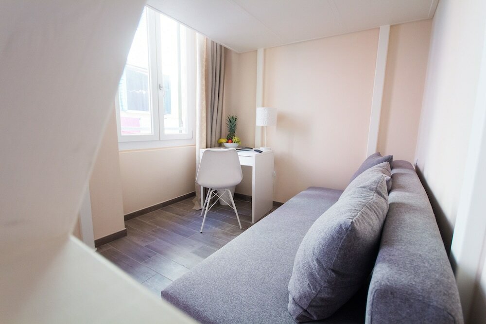 Фото Emily Rooms