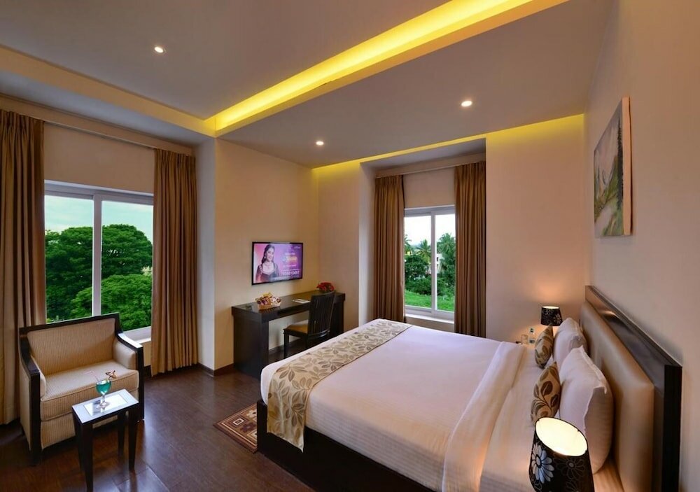 Фото Green View Clarks Inn