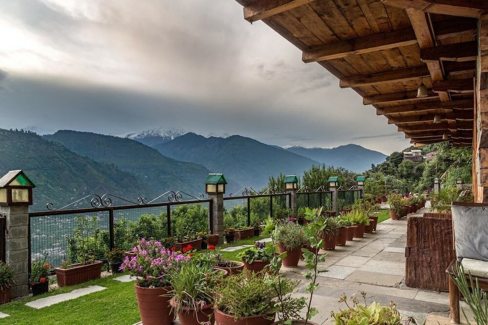 Фото Himalayan Kothi Kais