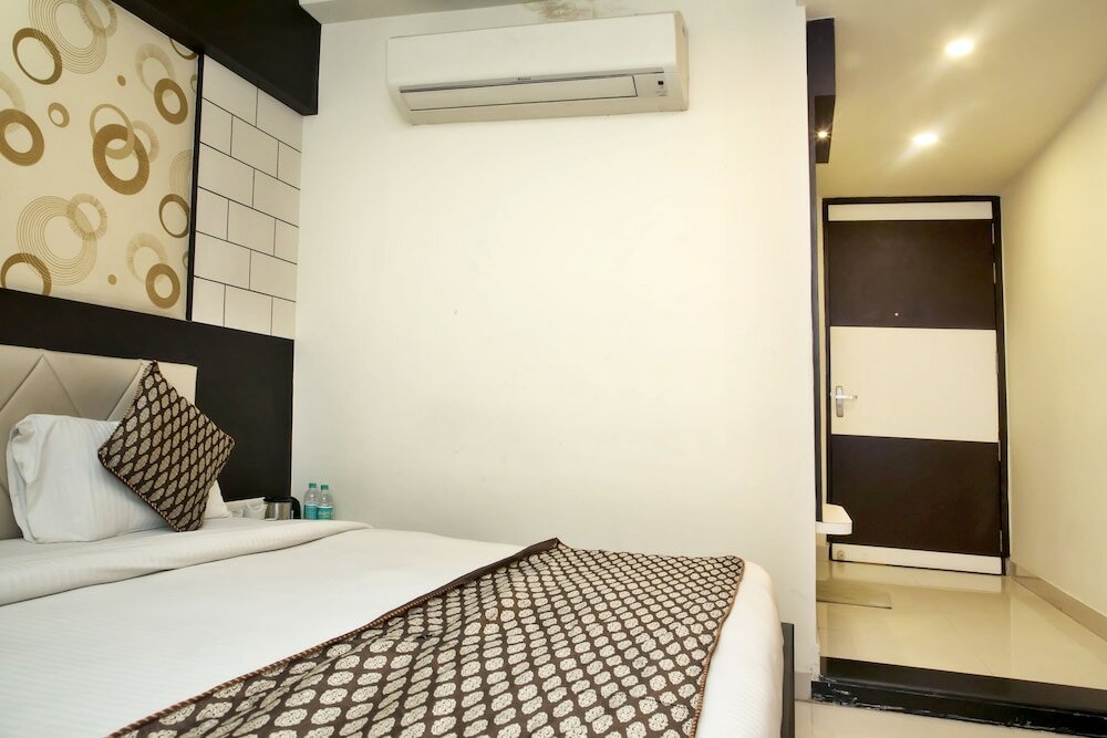 Фото Hotel Ganges Grand