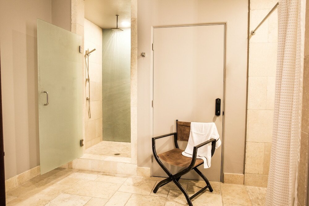 Фото North Block Hotel