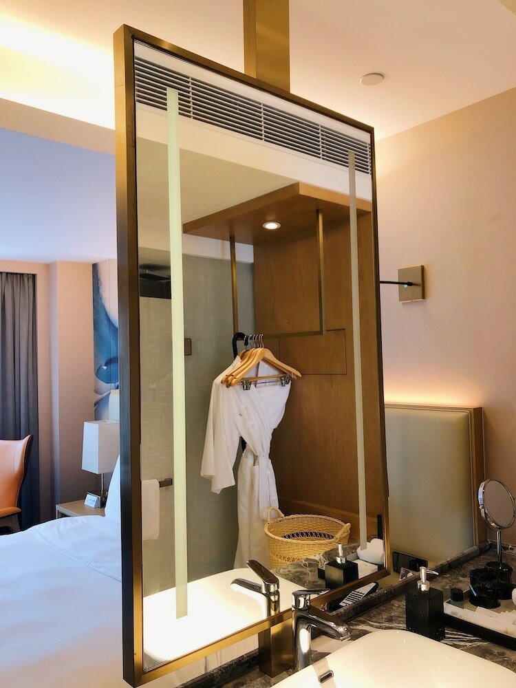 Фото Royce Hotel Shenzhen