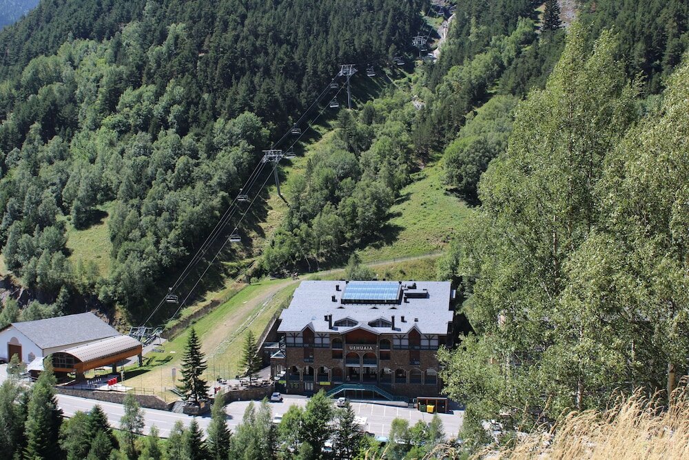 Фото Ushuaia Mountain Hotel
