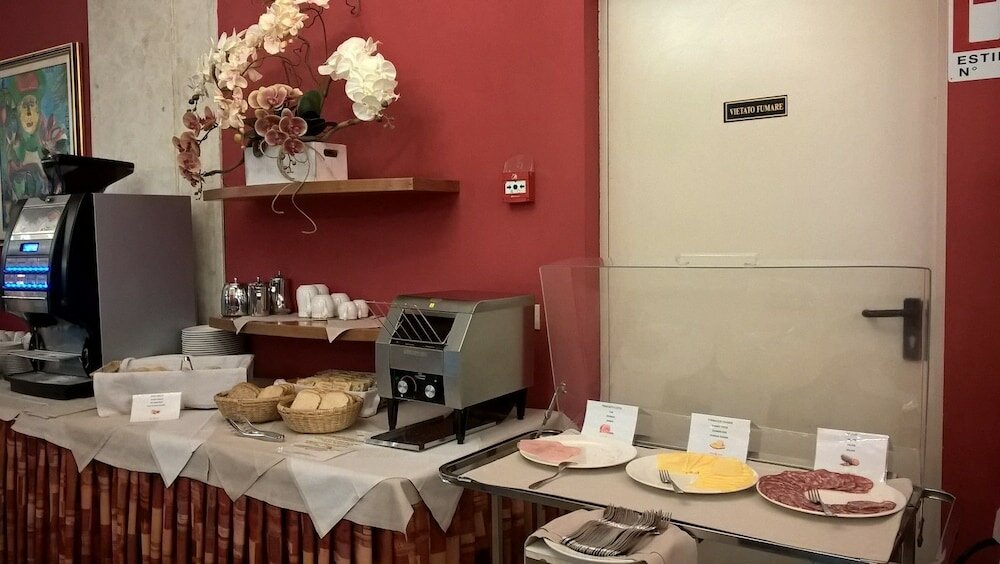 Фото Hotel Corona