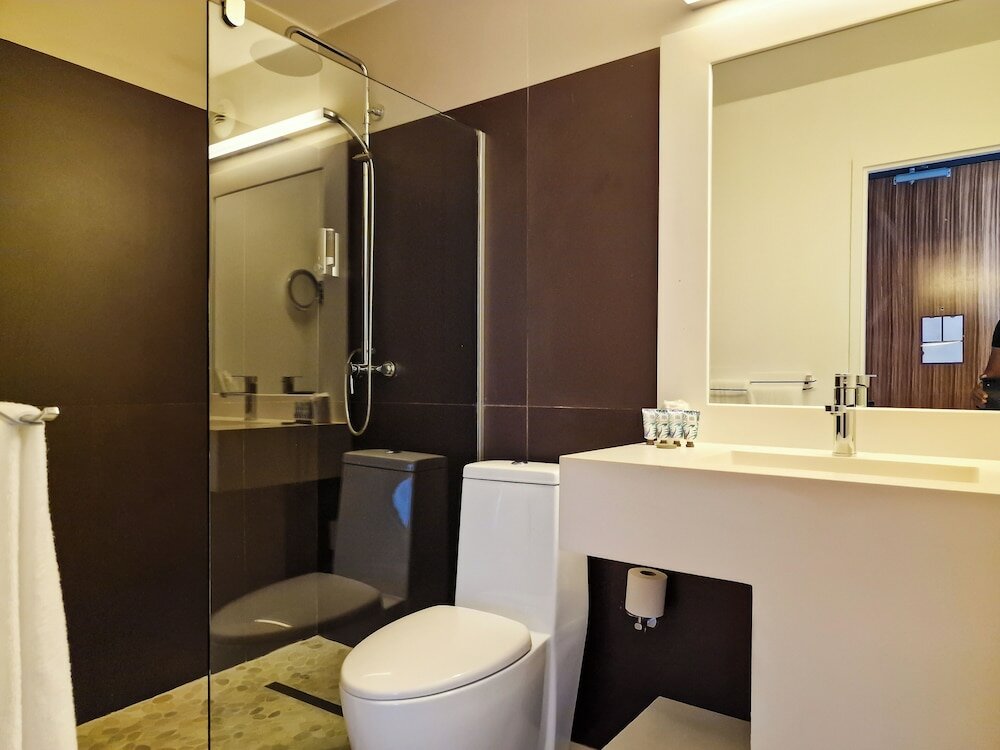 Фото Hommage Hotel & Residences