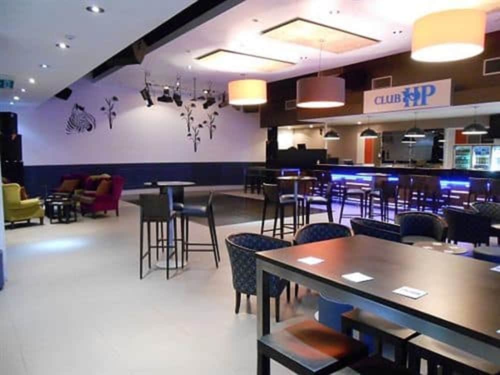 Фото Heritage Park Hotel