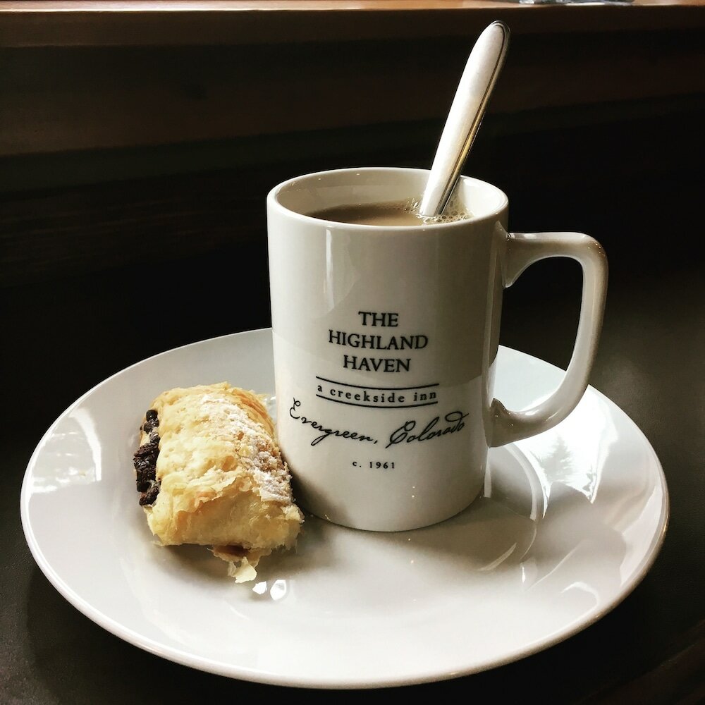 Фото Highland Haven Creekside Inn