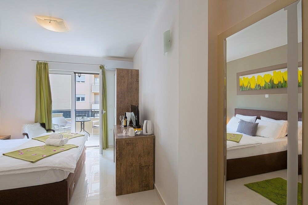 Фото Le Marc Guesthouse