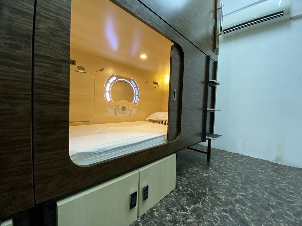 Фото Oss Backpackers Hostel