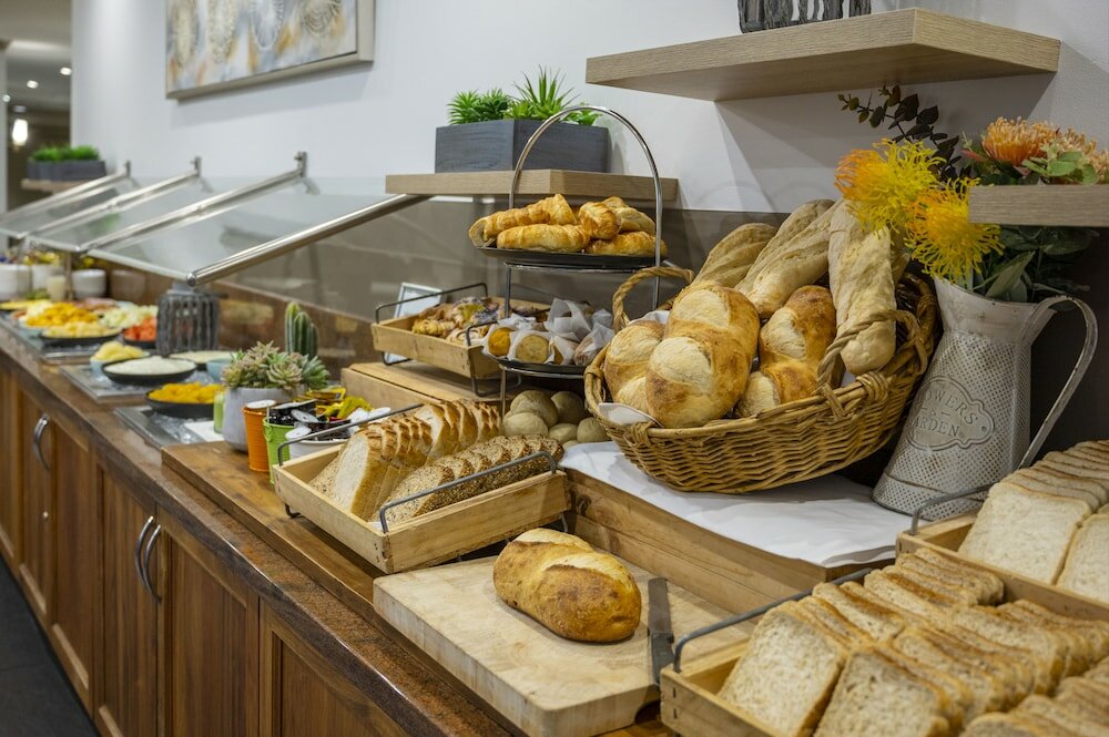 Фото Hotel Grand Chancellor Adelaide