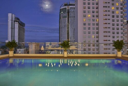 Гостиница Sata Hotel в Нячанге