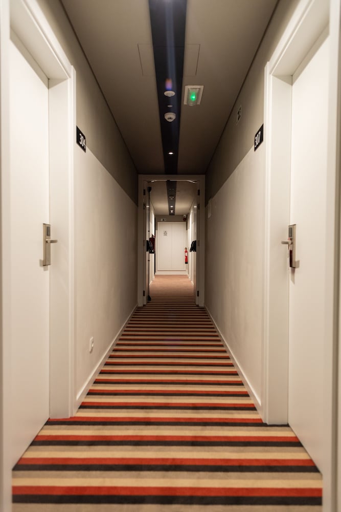 Фото Hotel Canada