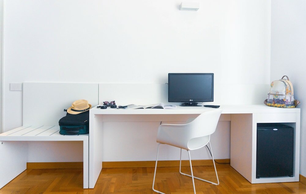 Фото Mistral Hotel