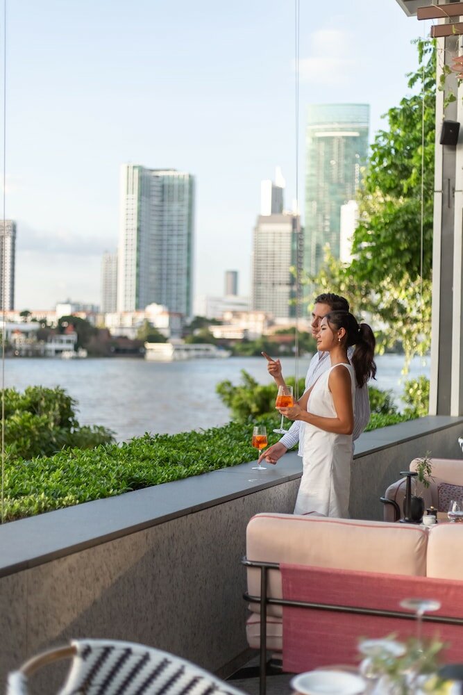 Фото Four Seasons Hotel Bangkok at Chao Phraya River