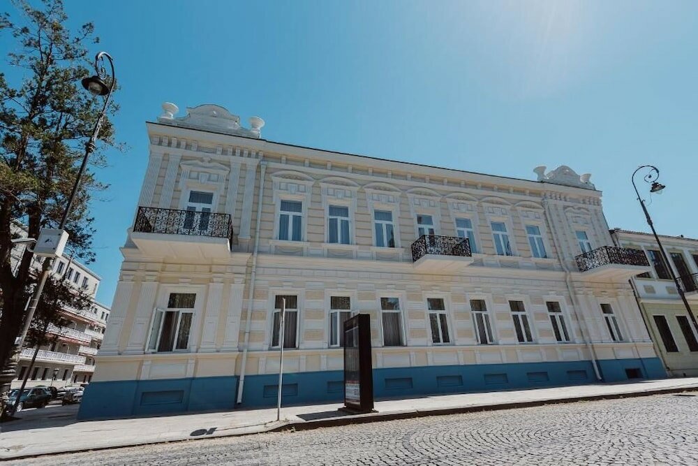 Фото Boulevard Batumi Hotel