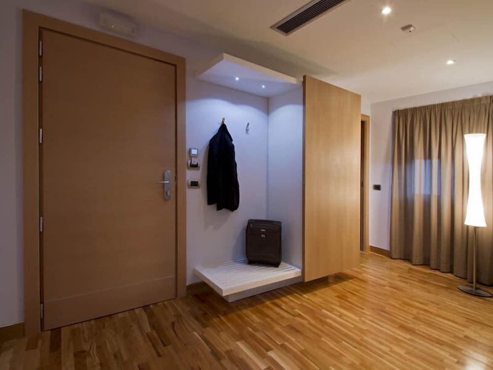 Фото Hotel Gravina San Pietro