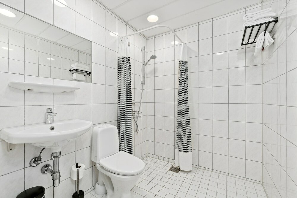 Фото Ibsens Hotel