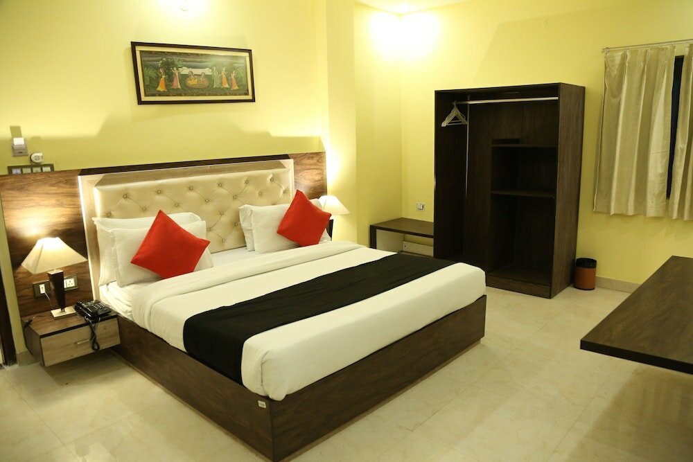 Фото Hotel Gupta Inn