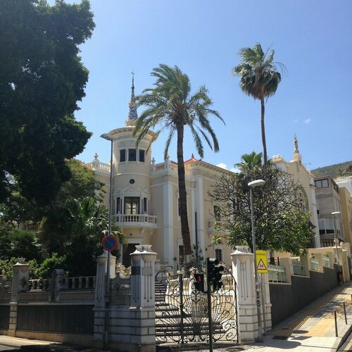 Внешний вид отеля Hotel Colón Rambla в Санта-Крус-де-Тенерифе, фото 3