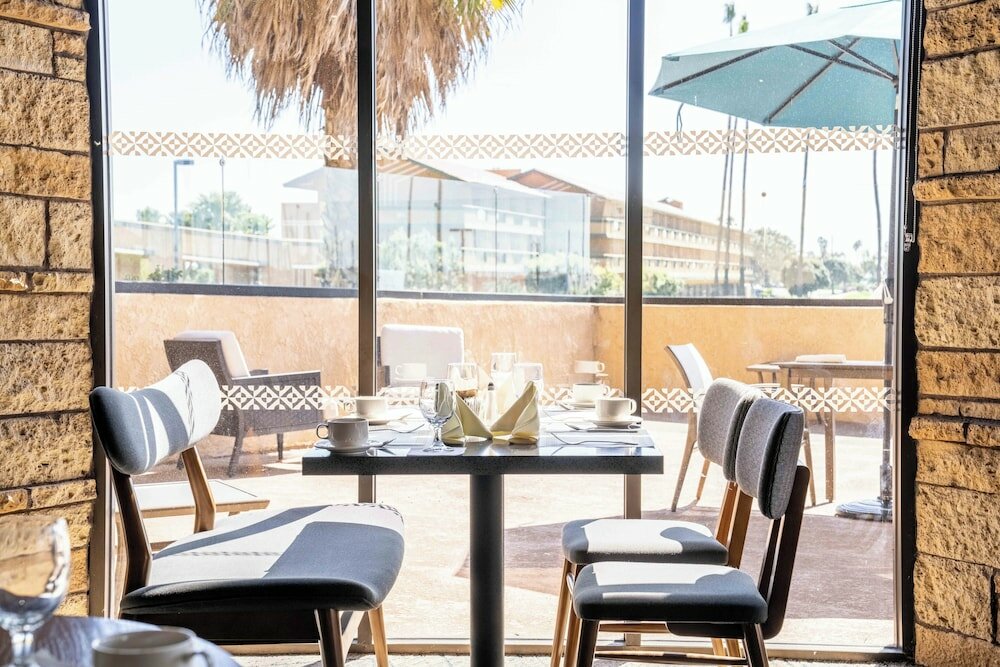 Фото Four Points by Sheraton Ventura Harbor Resort