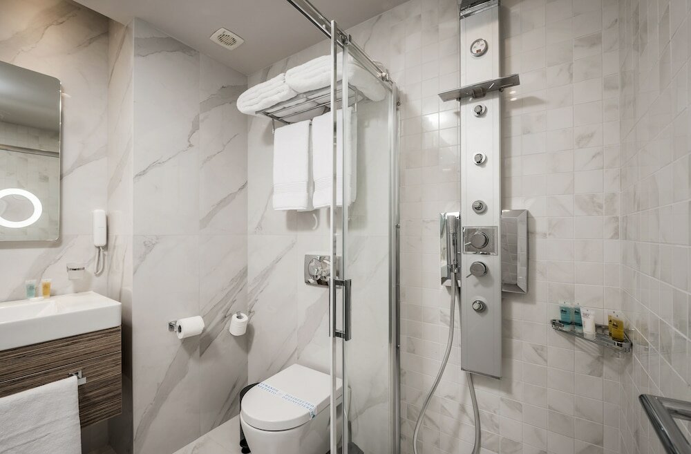 Фото Bio Suites Hotel