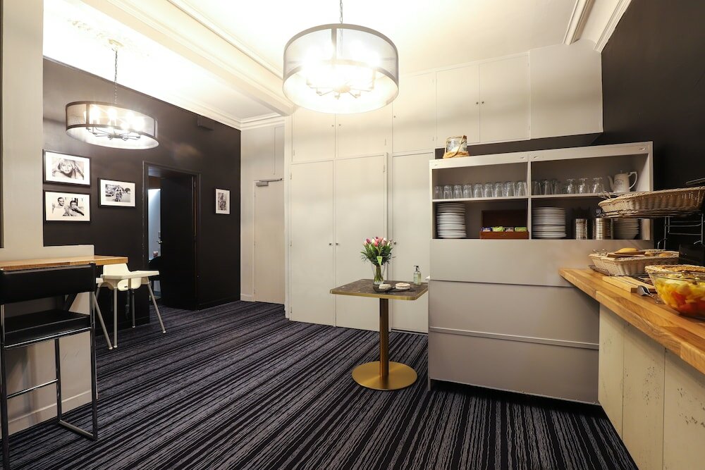 Фото Hotel Des Cedres