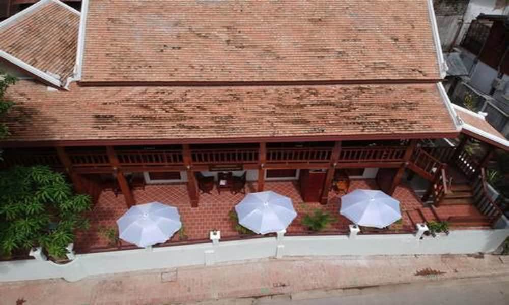 Фото Golden Lotus Namkhan View