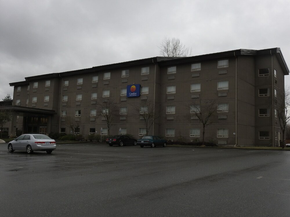 Фото Comfort Inn & Suites