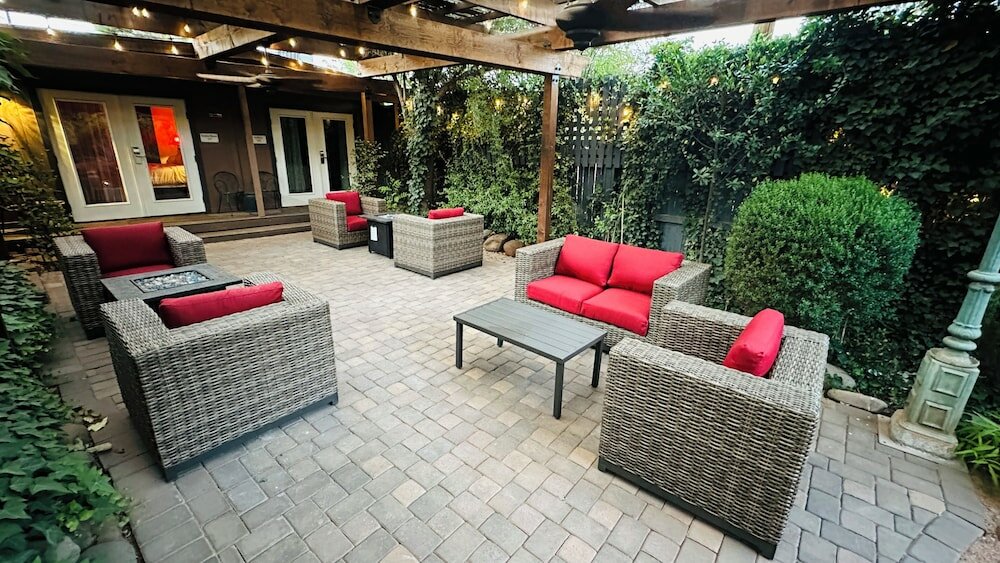 Фото Lantern Light Inn - Romantic Getaway