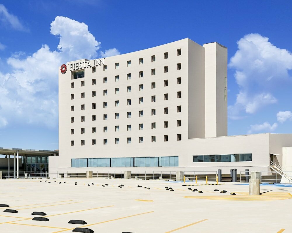 Hotel Fiesta Inn Express Durango, State of Durango, photo