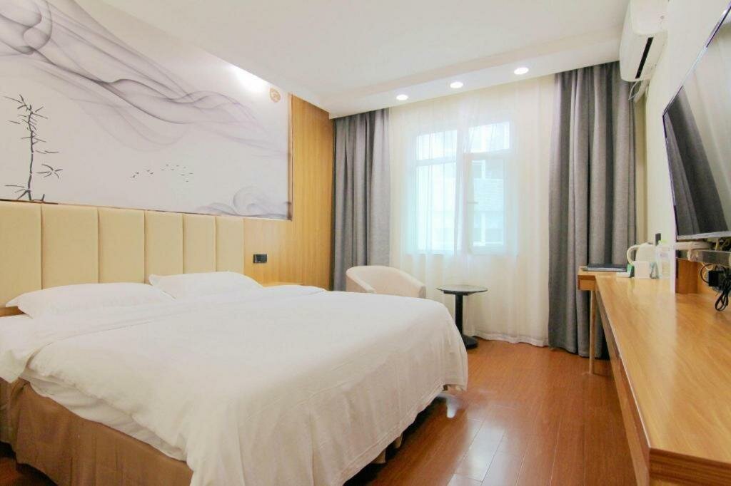 Hotel GreenTree Inn Chongqing Longhu Times Tianjie Xietaizi Subway Station Hotel, Chongqing, photo