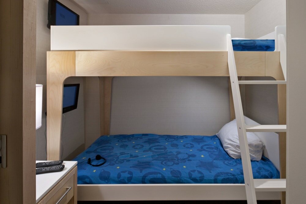 Фото Delta Hotels by Marriott Edmonton South Conference Centre